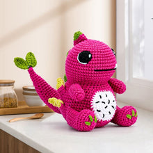 Afbeelding in Gallery-weergave laden, Haakpakket Amigurumi - Dino met Drakenfruit