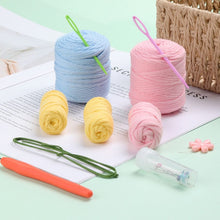 Afbeelding in Gallery-weergave laden, Haakpakket Amigurumi - Olifantenbal met Hoed