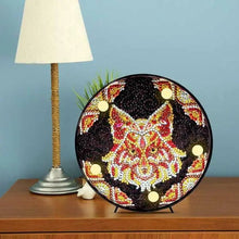 Afbeelding in Gallery-weergave laden, LED-lamp Diamond Painting Vos Mandala