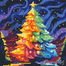 Afbeelding in Gallery-weergave laden, Mini Diamond Painting 25x25 cm - Kleurrijke Kerstboom