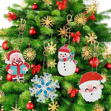 Afbeelding in Gallery-weergave laden, Diamond Painting Sleutelhanger 5D Set 3 Kerstmis 8 Stuks