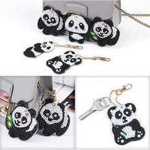 Afbeelding in Gallery-weergave laden, Diamond Painting Sleutelhanger 5D Panda