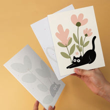 Afbeelding in Gallery-weergave laden, Mini Serie Schilderen op Nummer 15x20cm (6 stuks) - Nieuwsgierige zwarte katten