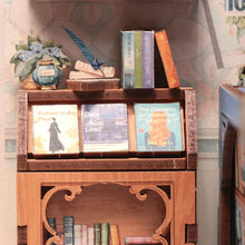Afbeelding in Gallery-weergave laden, Book Nook - Literatuurboekwinkel