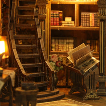 Afbeelding in Gallery-weergave laden, Book Nook - Antieke Bibliotheekkamer