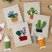 Afbeelding in Gallery-weergave laden, Punch Needle Set (4 stuks) met frames - Botanische Sfeer