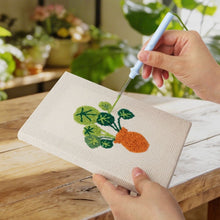Afbeelding in Gallery-weergave laden, Punch Needle Set (4 stuks) met frames - Botanische Sfeer