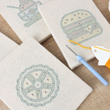 Afbeelding in Gallery-weergave laden, Punch Needle Set (4 stuks) met frames - Zoet en Streetfood
