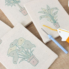 Afbeelding in Gallery-weergave laden, Punch Needle Set (4 stuks) met frames - Stedelijke Jungle 2