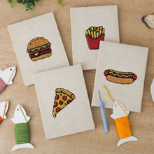 Afbeelding in Gallery-weergave laden, Punch Needle Set (4 stuks) met frames - Amerikaanse Diner