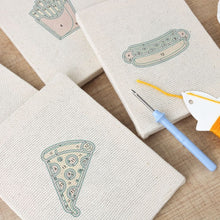 Afbeelding in Gallery-weergave laden, Punch Needle Set (4 stuks) met frames - Amerikaanse Diner