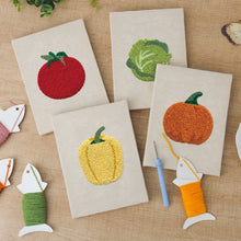 Afbeelding in Gallery-weergave laden, Punch Needle Set (4 stuks) met frames - Verse Groenten Collectie