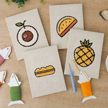 Afbeelding in Gallery-weergave laden, Punch Needle Set (4 stuks) met frames - Tropische Snack Mix