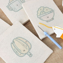 Afbeelding in Gallery-weergave laden, Punch Needle Set (4 stuks) met frames - Mini voedseliconen