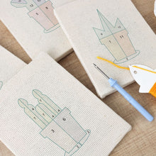 Afbeelding in Gallery-weergave laden, Punch Needle Set (4 stuks) met frames - Kleine Vetplanten Potjes 2