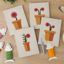 Afbeelding in Gallery-weergave laden, Punch Needle Set (4 stuks) met frames - Bloeiende Mini Potjes 1