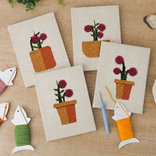 Afbeelding in Gallery-weergave laden, Punch Needle Set (4 stuks) met frames - Bloeiende Mini Potjes 2