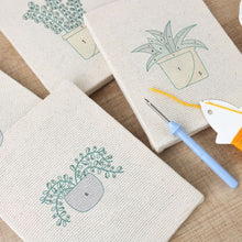 Afbeelding in Gallery-weergave laden, Punch Needle Set (4 stuks) met frames - Groene Oase