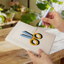 Afbeelding in Gallery-weergave laden, Punch Needle Set (4 stuks) met frames - Terug naar School 2