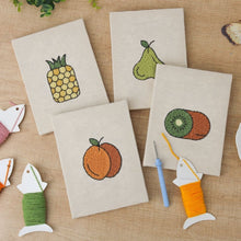 Afbeelding in Gallery-weergave laden, Punch Needle Set (4 stuks) met frames - Fruitfeest 1