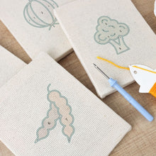 Afbeelding in Gallery-weergave laden, Punch Needle Set (4 stuks) met frames - Groente Lekkernijen