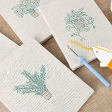Afbeelding in Gallery-weergave laden, Punch Needle Set (4 stuks) met frames - Botanische Schoonheid