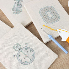 Afbeelding in Gallery-weergave laden, Punch Needle Set (4 stuks) met frames - Pitstop