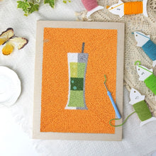 Afbeelding in Gallery-weergave laden, Punch Needle Pakket met frame - Cocktails 1