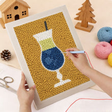 Afbeelding in Gallery-weergave laden, Punch Needle Pakket met frame - Cocktails 2