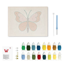 Afbeelding in Gallery-weergave laden, Punch Needle Pakket met frame - Roze Vlinder