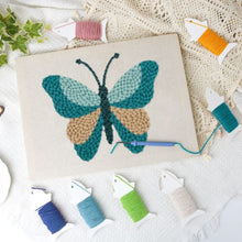 Afbeelding in Gallery-weergave laden, Punch Needle Pakket met frame - Kleuren in Vlucht
