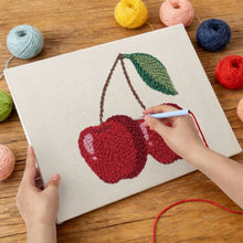 Afbeelding in Gallery-weergave laden, Punch Needle Pakket met frame - Kersen