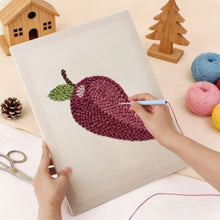 Afbeelding in Gallery-weergave laden, Punch Needle Pakket met frame - Zoete Pruim