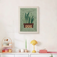 Afbeelding in Gallery-weergave laden, Punch Needle Pakket met frame - Sansevieria