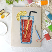 Afbeelding in Gallery-weergave laden, Punch Needle Pakket met frame - Citrus Verfrissing