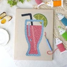 Afbeelding in Gallery-weergave laden, Punch Needle Pakket met frame - Roze Limonade