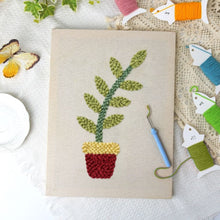 Afbeelding in Gallery-weergave laden, Punch Needle Pakket met frame - Vreugde in Pot