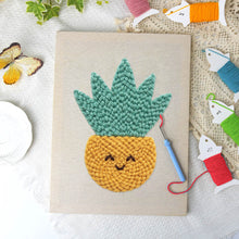 Afbeelding in Gallery-weergave laden, Punch Needle Pakket met frame - Zonnige Ananas