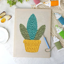 Afbeelding in Gallery-weergave laden, Punch Needle Pakket met frame - Gouden Vetplant