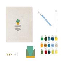 Afbeelding in Gallery-weergave laden, Punch Needle Pakket met frame - Gouden Vetplant