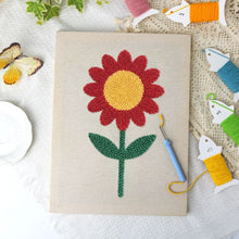 Afbeelding in Gallery-weergave laden, Punch Needle Pakket met frame - Stralende Bloem