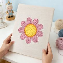 Afbeelding in Gallery-weergave laden, Punch Needle Pakket met frame - Roze Madeliefje