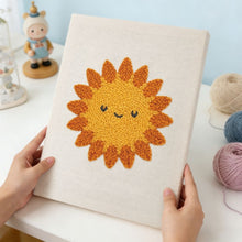 Afbeelding in Gallery-weergave laden, Punch Needle Pakket met frame - Lachende Zon