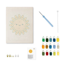 Afbeelding in Gallery-weergave laden, Punch Needle Pakket met frame - Lachende Zon