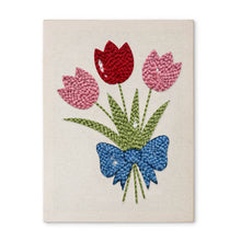 Afbeelding in Gallery-weergave laden, Punch Needle Pakket met frame - Tulpen Boeket