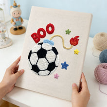 Afbeelding in Gallery-weergave laden, Punch Needle Pakket met frame - Voetbalsterren