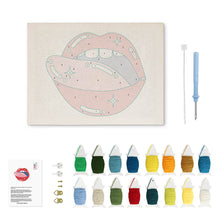Afbeelding in Gallery-weergave laden, Punch Needle Pakket met frame - Pop Art Lippen