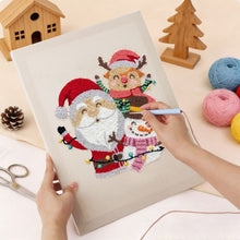 Afbeelding in Gallery-weergave laden, Punch Needle Pakket met frame - Kerstman en Vrienden