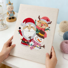 Afbeelding in Gallery-weergave laden, Punch Needle Pakket met frame - Kerstman en Vrienden
