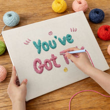 Afbeelding in Gallery-weergave laden, Punch Needle Pakket met frame - You've Got This